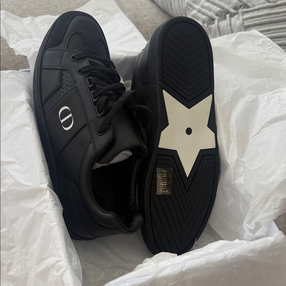 Dior Light Gray Shoe Box - Picture 1 of 7